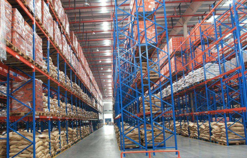Single-or-double-deep-selective-pallet-racking-system Single-or-double-deep-selective-pallet-racking-system
